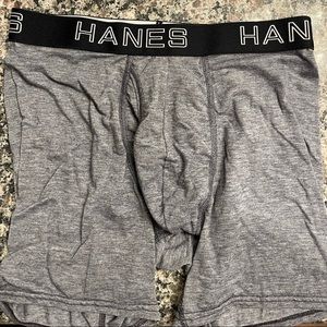 Gray Hanes boxer briefs size:M